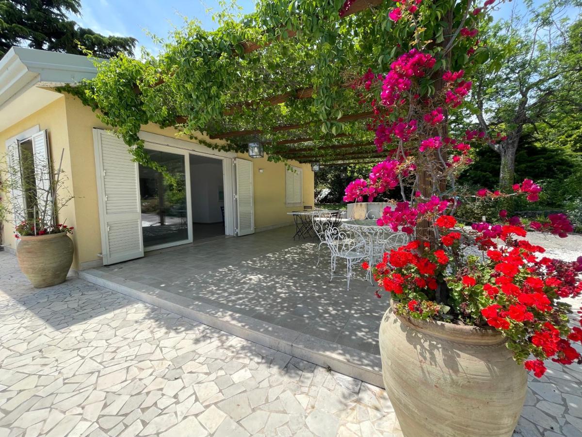 Villa Palm Hill ปิเอดิมอนเต เอตเนโอ ภายนอก รูปภาพ